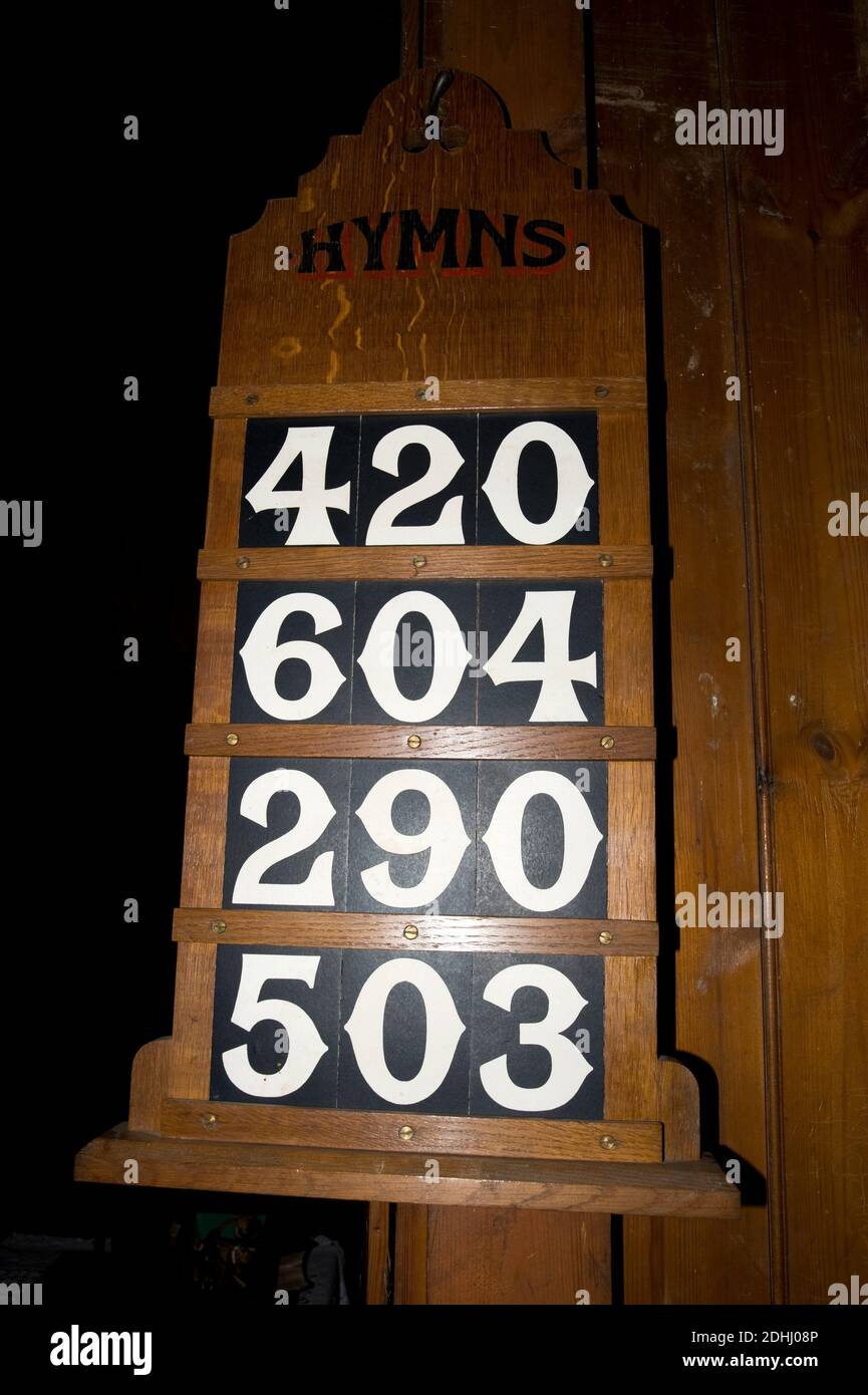 Hymn Board Slider in EINER Kirche Stockfoto