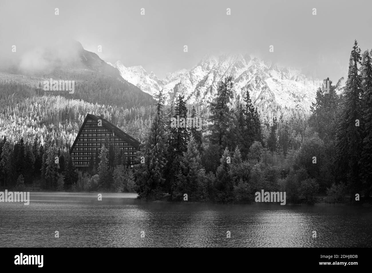 Bergsee Strbske Pleso im Nationalpark Hohe Tatra, Slowakei, Europa Stockfoto