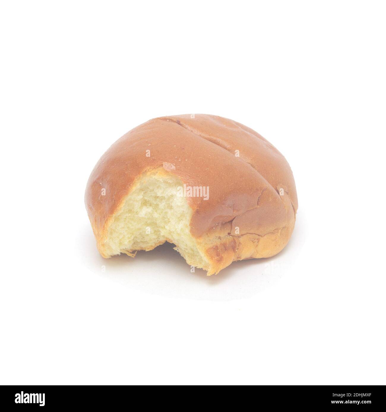 Hässlich gebissen-off Burger Bun isoliert auf weißem Hintergrund Stockfoto