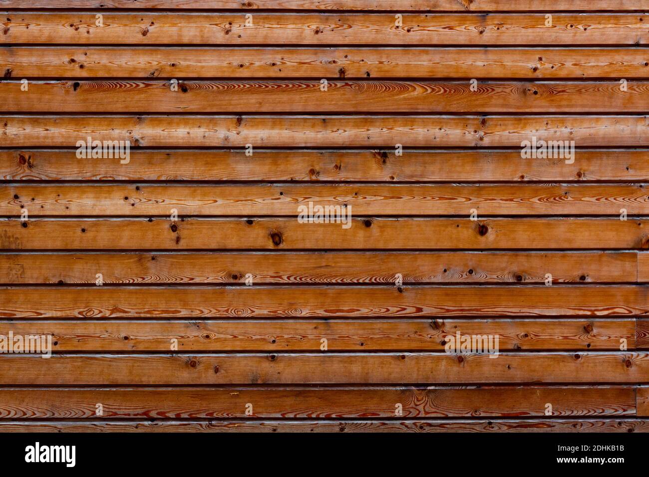 Wand aus Holz horizontal angeordnet Bretter natürlichen Holz Kiefer Stockfoto