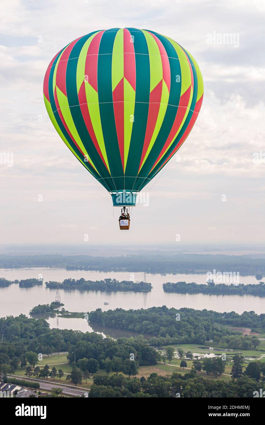 Alabama Decatur Alabama Jubilee Heißluftballon Classic, Point Mallard Park Ballons jährliche Ansicht von Gondelantenne Tennessee River, Stockfoto