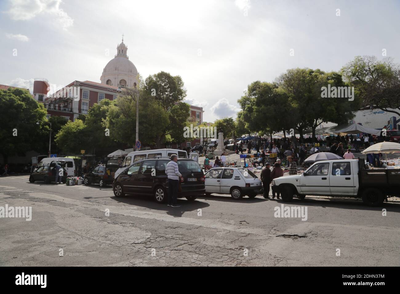 Lissabon ist die Hauptstadt und die größte Stadt Portugals, Straßenszenen, Gebäude, Markt und Sehenswürdigkeiten Stockfoto