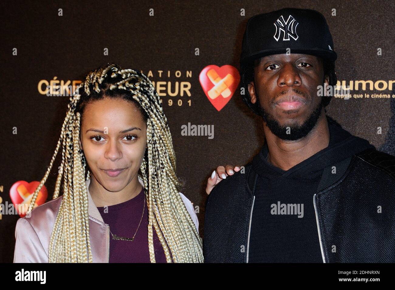 Youssoupha et sa compagne assistent a l'avant-Premiere du Film 'Chocolat' avec l'Association Cekedubonheur au Gaumont Marignan a Paris, France, le 01 Februar 2016. Foto von Aurore Marechal/ABACAPRESS.COM Stockfoto