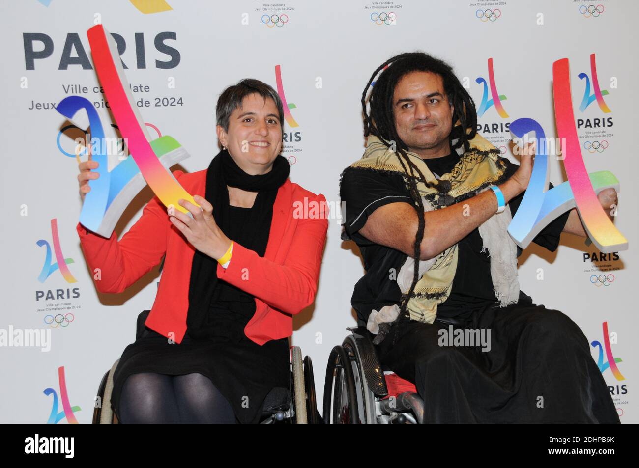 Emmanuelle Assmann, Präsidentin des französischen paralympischen und Sportkomitees bei der offiziellen Präsentation von Paris als Kandidat für die Olympischen Sommerspiele 2024 im Konzertsaal Philharmony in Paris, Frankreich, am 17. Februar 2016. Die vier Städte Budapest, Los Angeles, Paris und Rom werden dem Internationalen Olympischen Komitee (IOC) ihre ersten Bewerbungsunterlagen für die Olympischen Spiele 2024 vorgelegt. Foto von Alain Apaydin/ABACAPRESS.COM Stockfoto