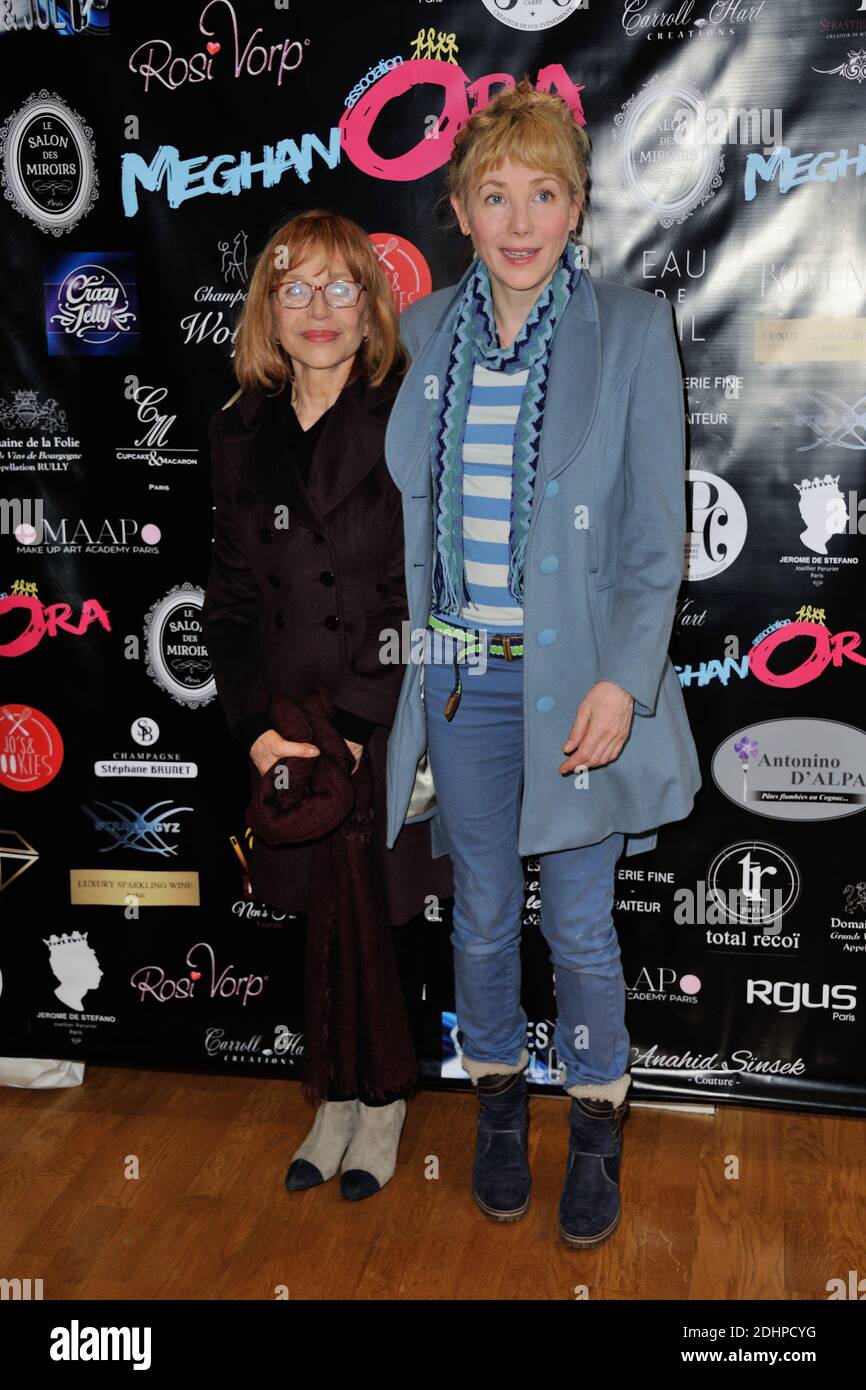 Julie Depardieu, Elisabeth Depardieu, assiste au defile Haute couture en faveur de l'Association Meghanora au Salon des miroirs a Paris, France le 20 fevrier 2016. Foto von Alban Wyters/ABACAPRESS.COM Stockfoto