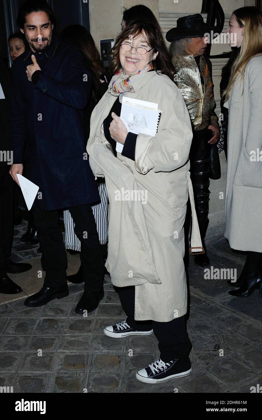 Jane Birkin bei der Yves Saint-Laurent Show im Rahmen der Herbst/Winter 2016/2017 Paris Fashion Week am 07. märz 2016 in Paris, Frankreich. Foto von Aurore Marechal/ABACAPRESS.COM Stockfoto