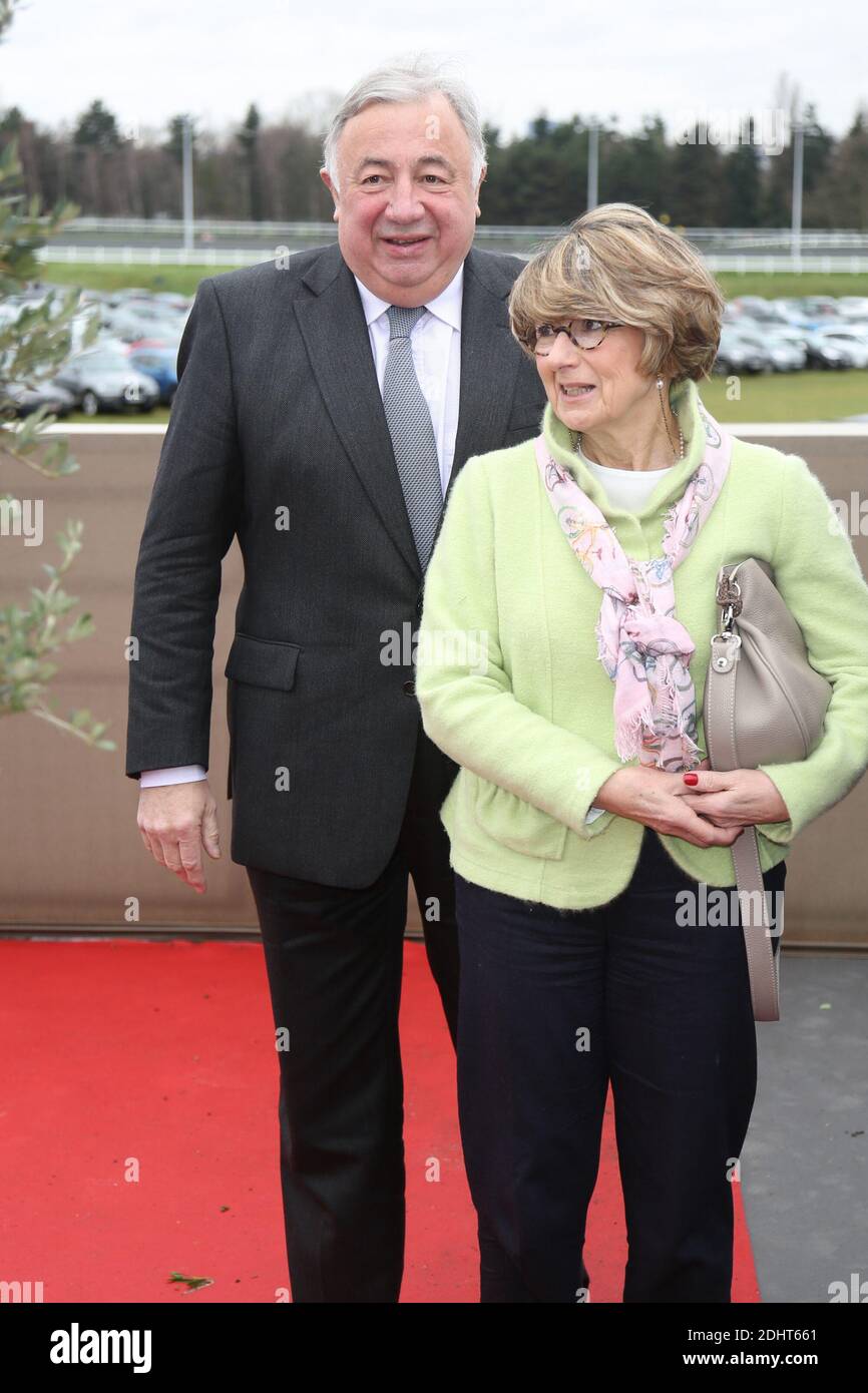 GERARD LARCHER ET SA FEMME CHRISTINE WEISS - 95EME PRIX D'AMERIQUE OPODO A L'HIPPODROME DE VINCENNES Foto von Nasser Berzane/ABACAPRESS.COM Stockfoto