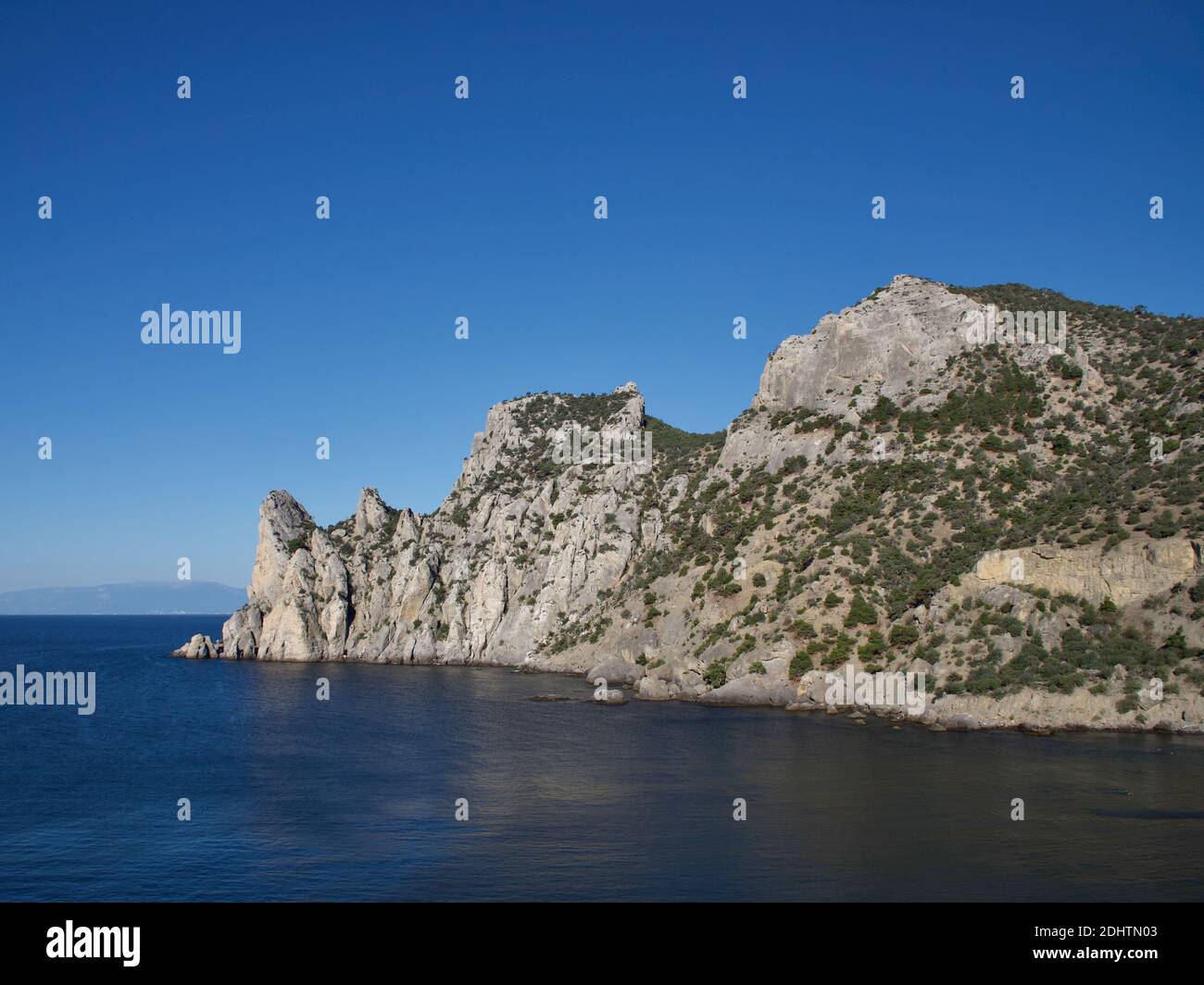 Die Berge und die Felsen auf der Schwarzmeerküste, Nowy Svet, Krim Stockfoto