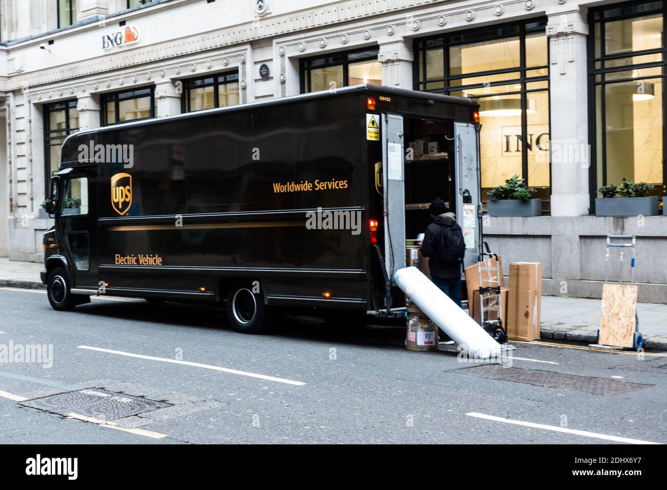 United Parcel Service UPS Lieferwagen in London City Stockfoto