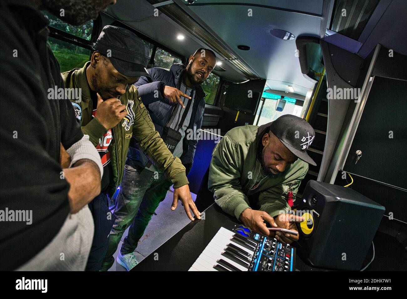 Großbritannien / England / London / Rapper arbeitet zusammen an einem Musiktrack . Stockfoto