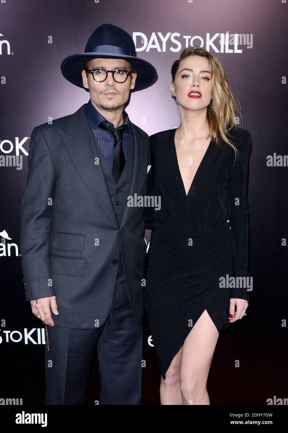 Datei Foto : Johnny Depp und Amber Heard besuchen die Premiere von "3 Days to Kill" in ArcLight Cinemas in Los Angeles, CA, USA am 12. Februar 2014. Schauspieler Johnny Depp und seine Frau Amber Heard scheiden sich nach 15 Monaten Ehe. Amber, 30, zitierte unversöhnliche Unterschiede und sucht nach gerichtlichen Aufzeichnungen die Unterstützung der Piraten des karibischen Sterns. Das Paar, das keine Kinder zusammen hat, heiratete im Februar letzten Jahres, nachdem es 2011 im Film The Rum Diary mitspielte. Foto von Lionel Hahn/ABACAPRESS.COM Stockfoto