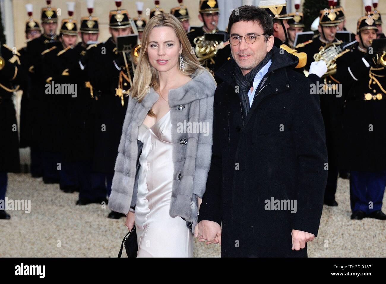 Melissa George und Jean-David Blanc nahmen am Staatsessen Teil, das zu Ehren von Sir Peter Cosgrove, dem Generalgouverneur des australischen Commonwealth, am 26. April 2016 im Palais de l'Elysee in Paris, Frankreich, stattfand. Foto von Aurore Marechal/ABACAPRESS.COM Stockfoto