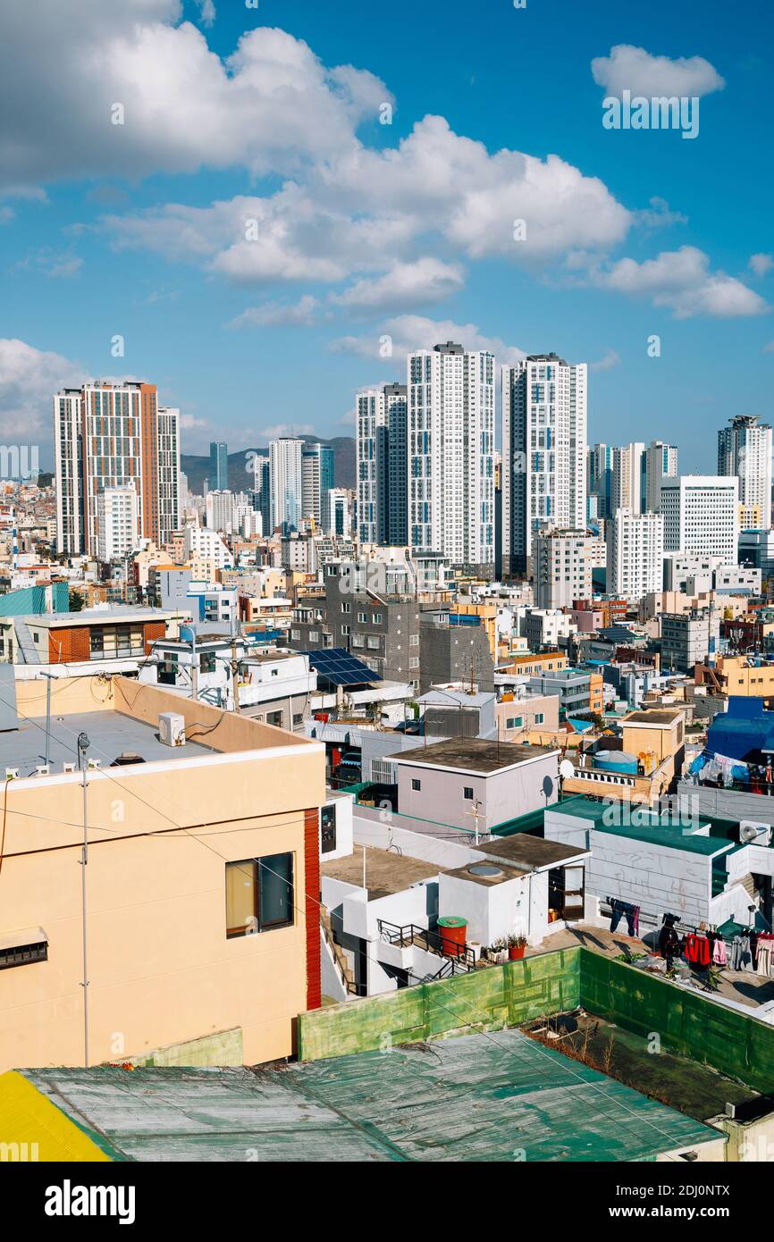 Panoramablick auf die Stadt Busan vom Kim Minbu Observatorium in Busan, Korea Stockfoto