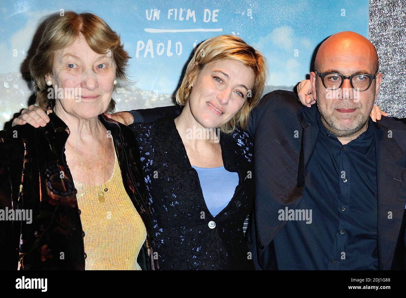 Marisa Bruni-Tedeschi, Schauspielerin Valeria Bruni-Tedeschi und Regisseur Paolo Virzi bei der Premiere für den Film La Pazza Gioia (Folles De Joie) im Cinema Gaumont Capucines in Paris, Frankreich, 30. Mai 2016. Foto von Aurore Marechal/ABACAPRESS.COM Stockfoto