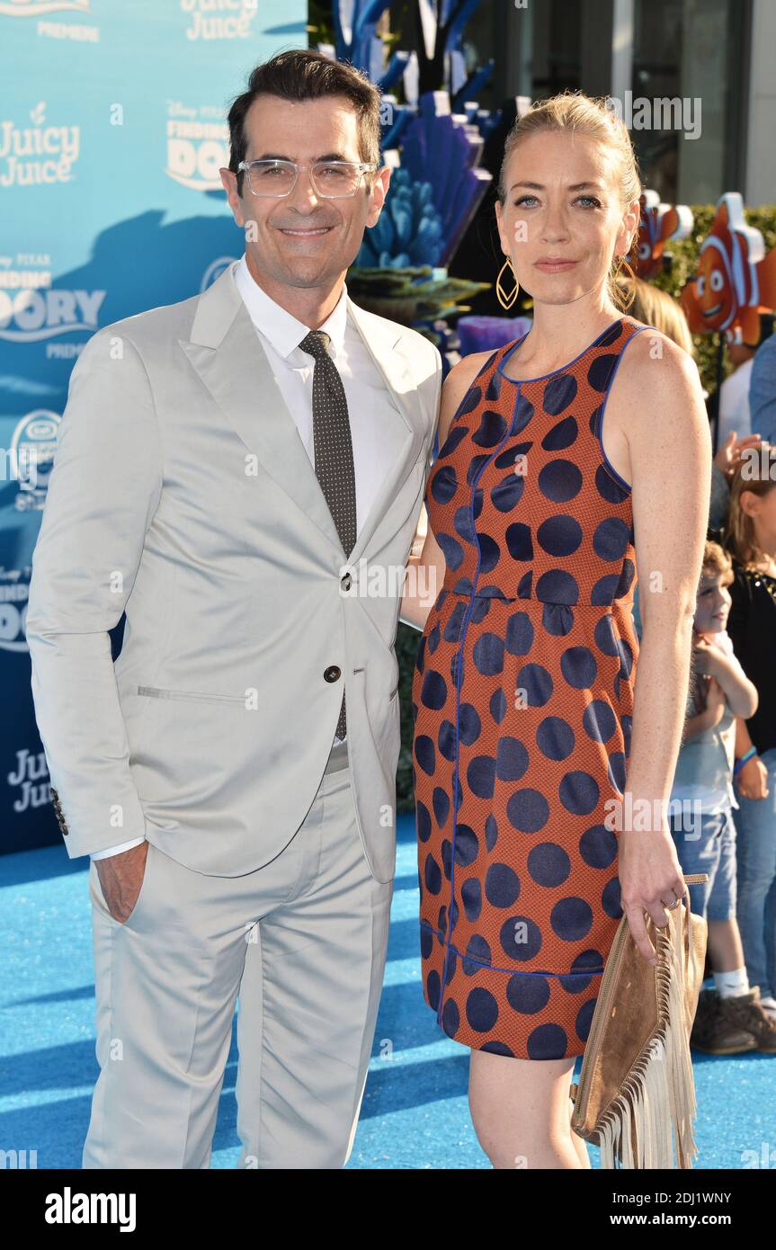 Ty Burrell und Holly Burrell besuchen die Weltpremiere von Disney-Pixars "Finding Dory" am 8. Juni 2016 im El Capitan Theatre in Los Angeles, CA, USA. Foto von Lionel Hahn/ABACAPRESS.COM Stockfoto