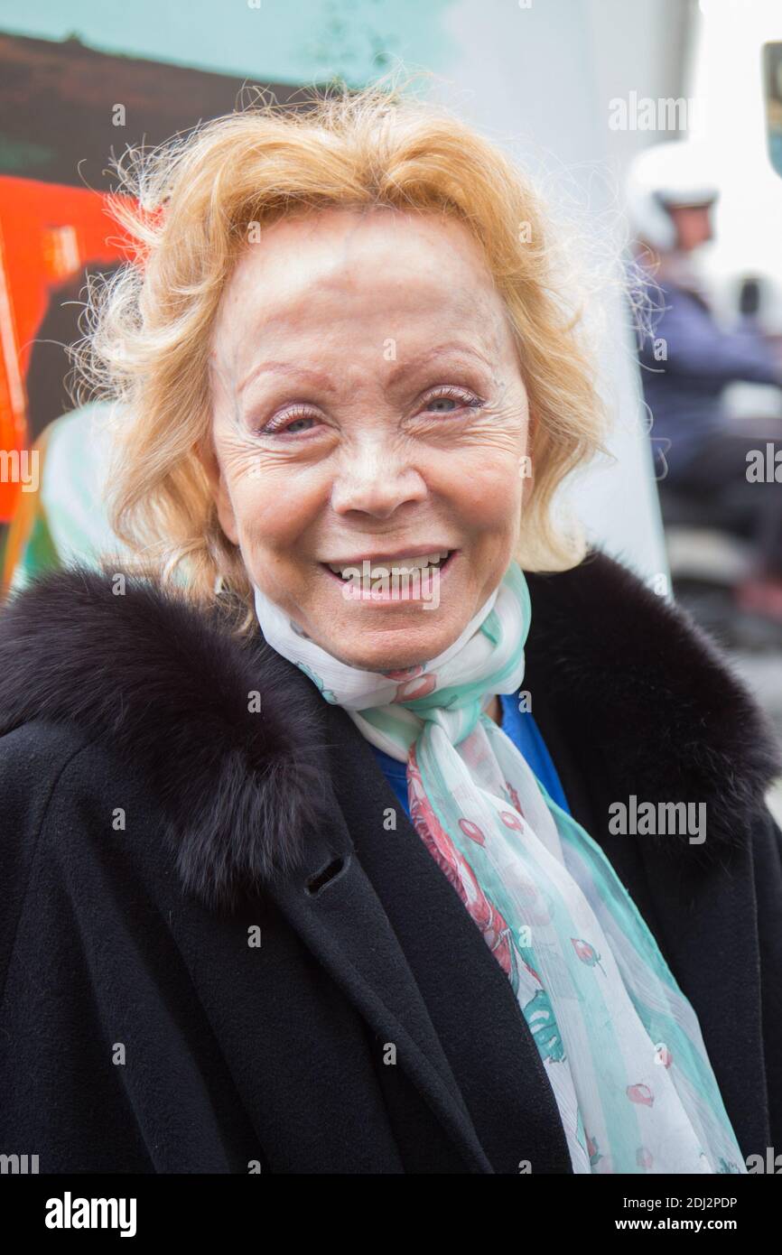 ISABELLE AUBRET - Einweihung des Place Henri Salvado Gesicht à l'Olympia. Foto von Nasser Berzane/ABACAPRESS.COM Stockfoto