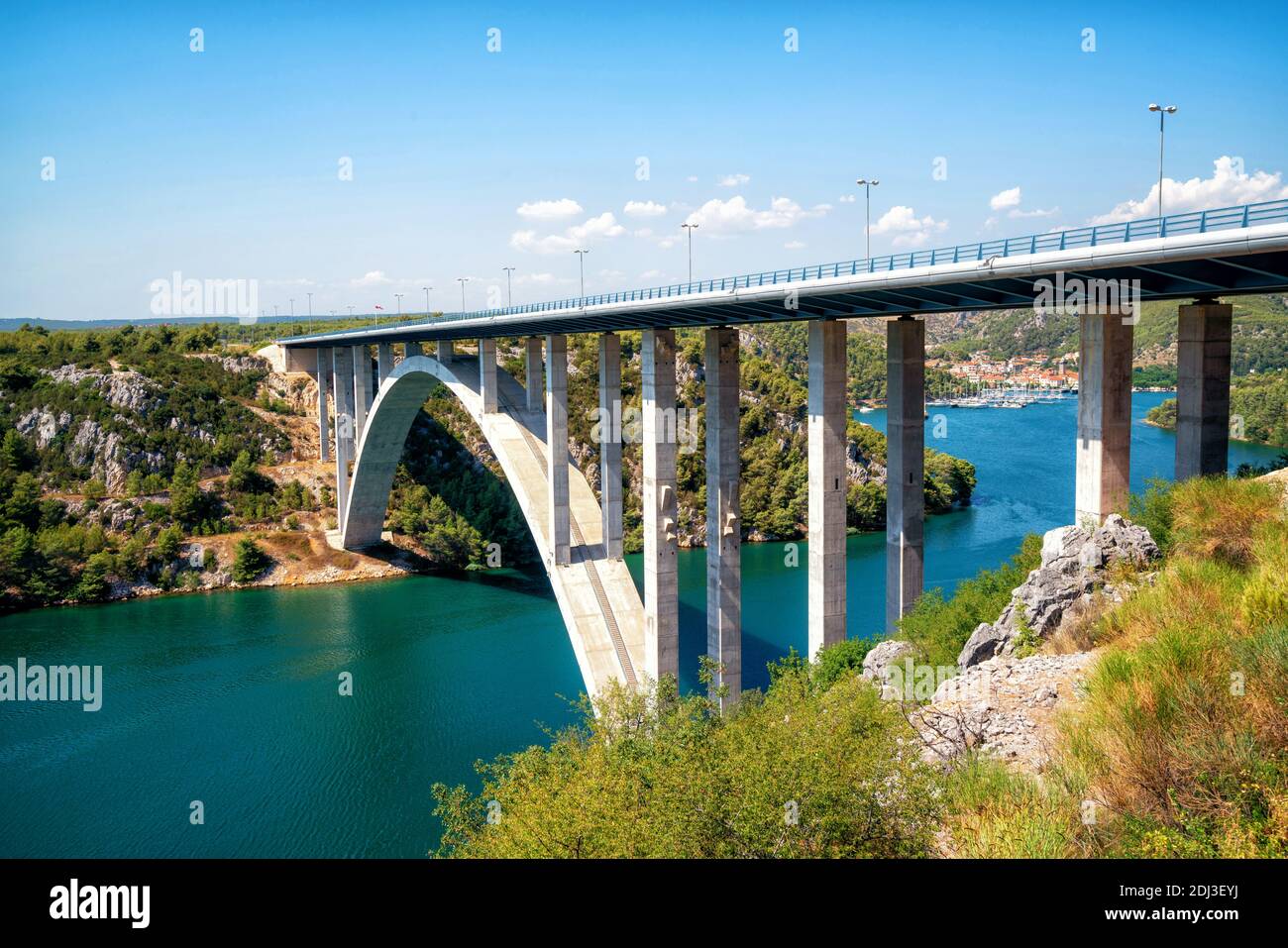 Brücke über den Fluss Krka, Sibenik Brücke in Kroatien, Europa. Stockfoto