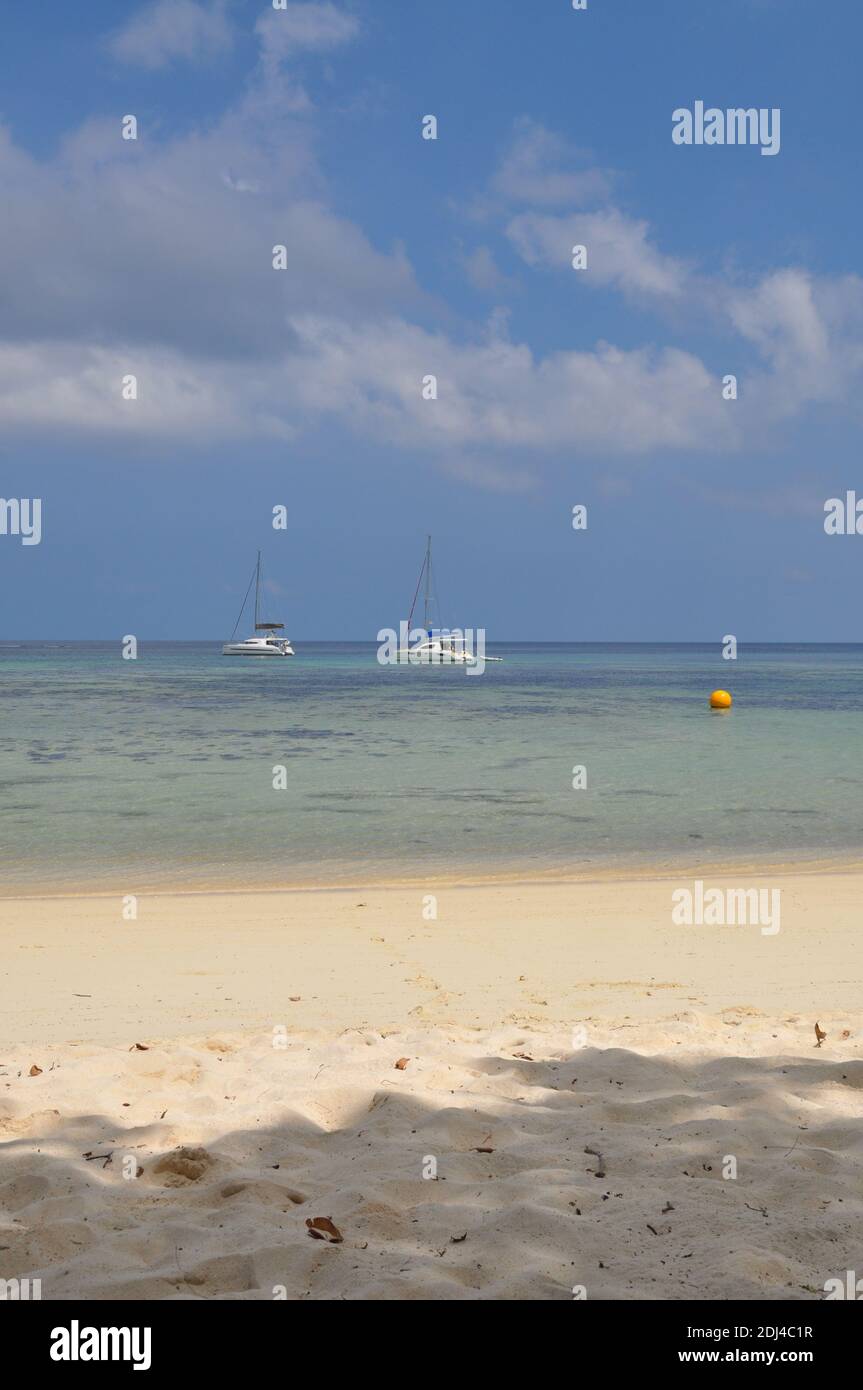 Mahé ist die größte Insel der Seychellen, im Indischen Ozean vor Ostafrika. Wahrlich der Himmel auf Erden. Stockfoto