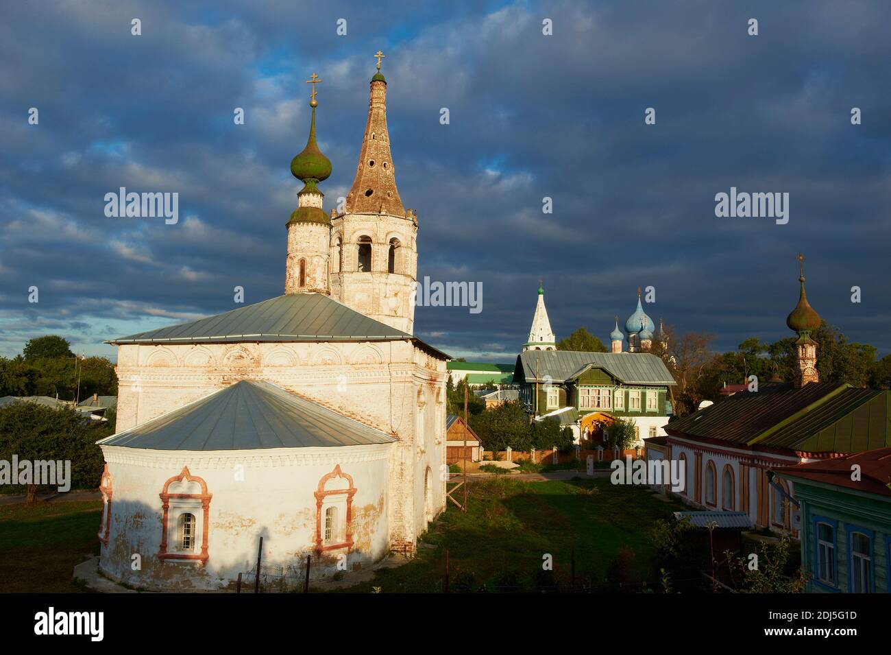 Russland, Rossija, Wladimir Oblast, Goldener Ring, Susdal, UNESCO-Weltkulturerbe, Predtetchenskaia Kirche Stockfoto