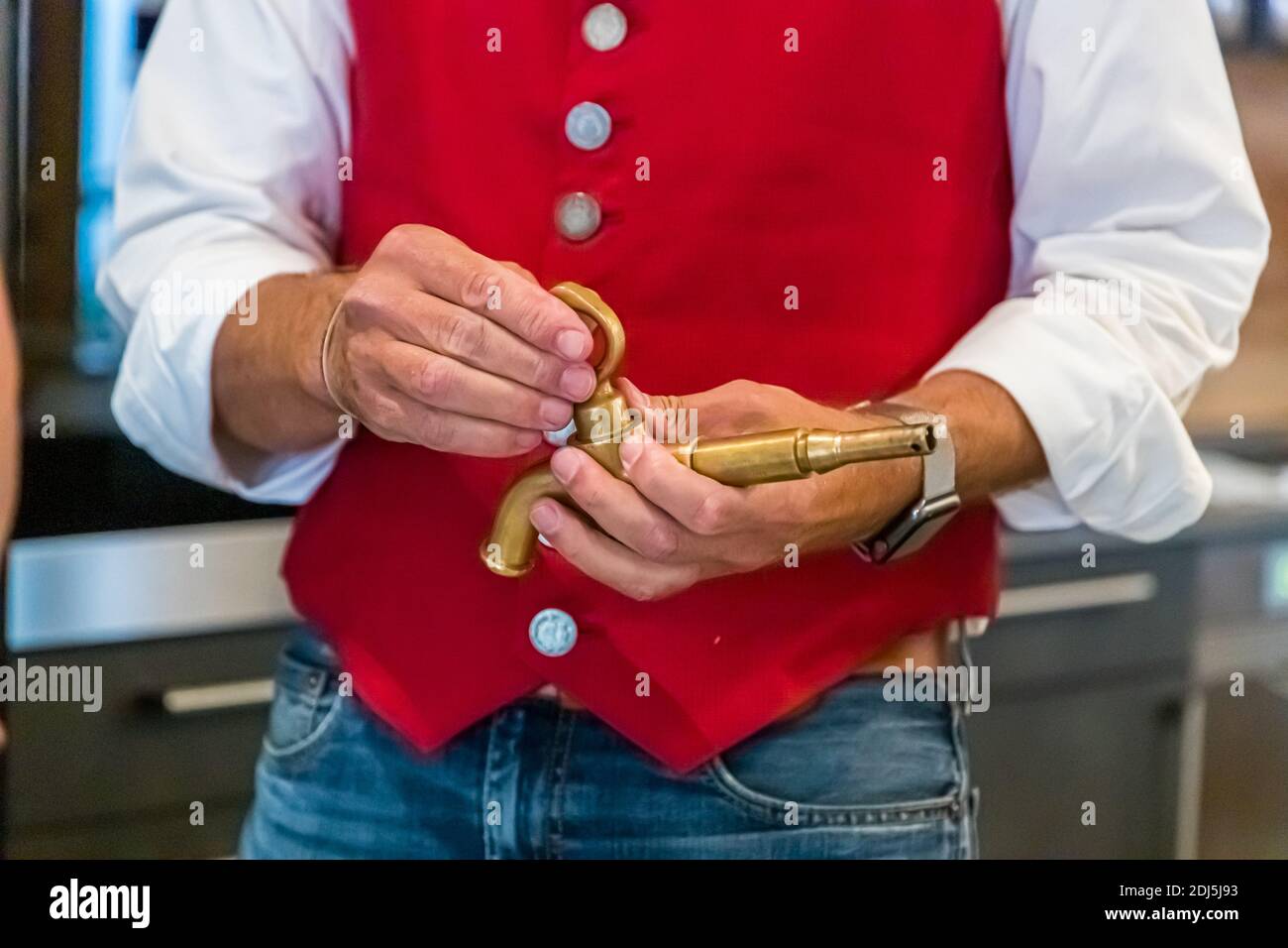 Bierverkostung mit Bier-Sommelier in Kemnath-Waldeck, Deutschland Stockfoto