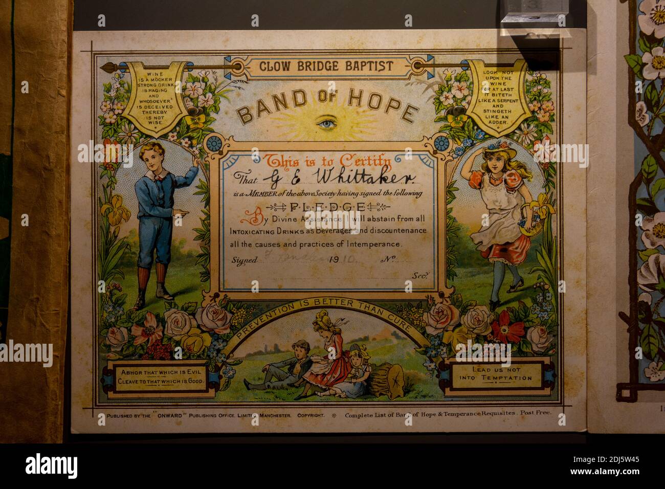 "Band of Hope"-Zertifikat, das Abstinenz vom Alkoholkonsum verspricht, National Civil war Center, Newark Museum, Newark-on-Trent, Notts, Großbritannien. Stockfoto