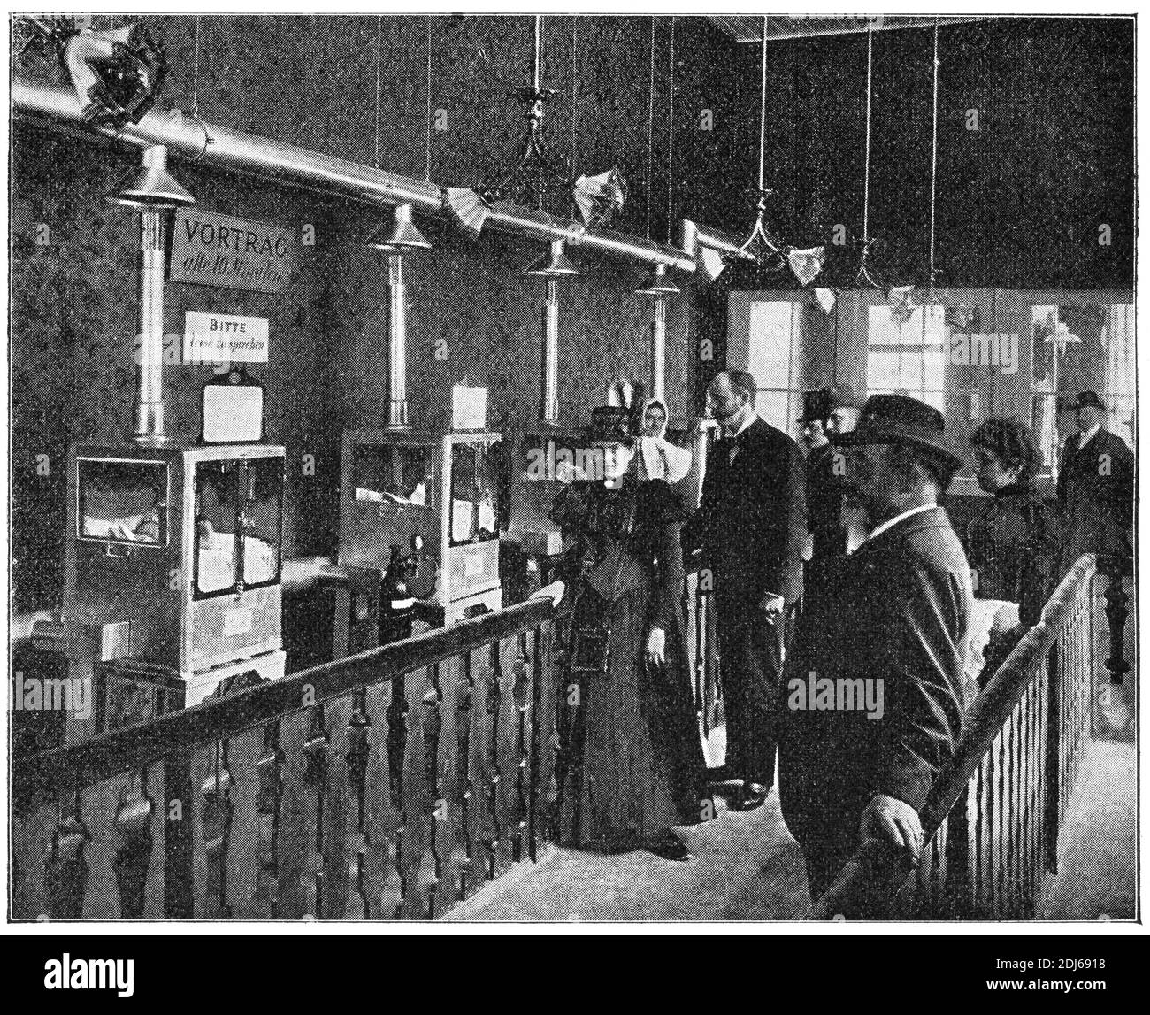 Inkubator für geschwächte und vorzeitige Neugeborene.Illustration des 19. Jahrhunderts. Deutschland. Weißer Hintergrund. Stockfoto