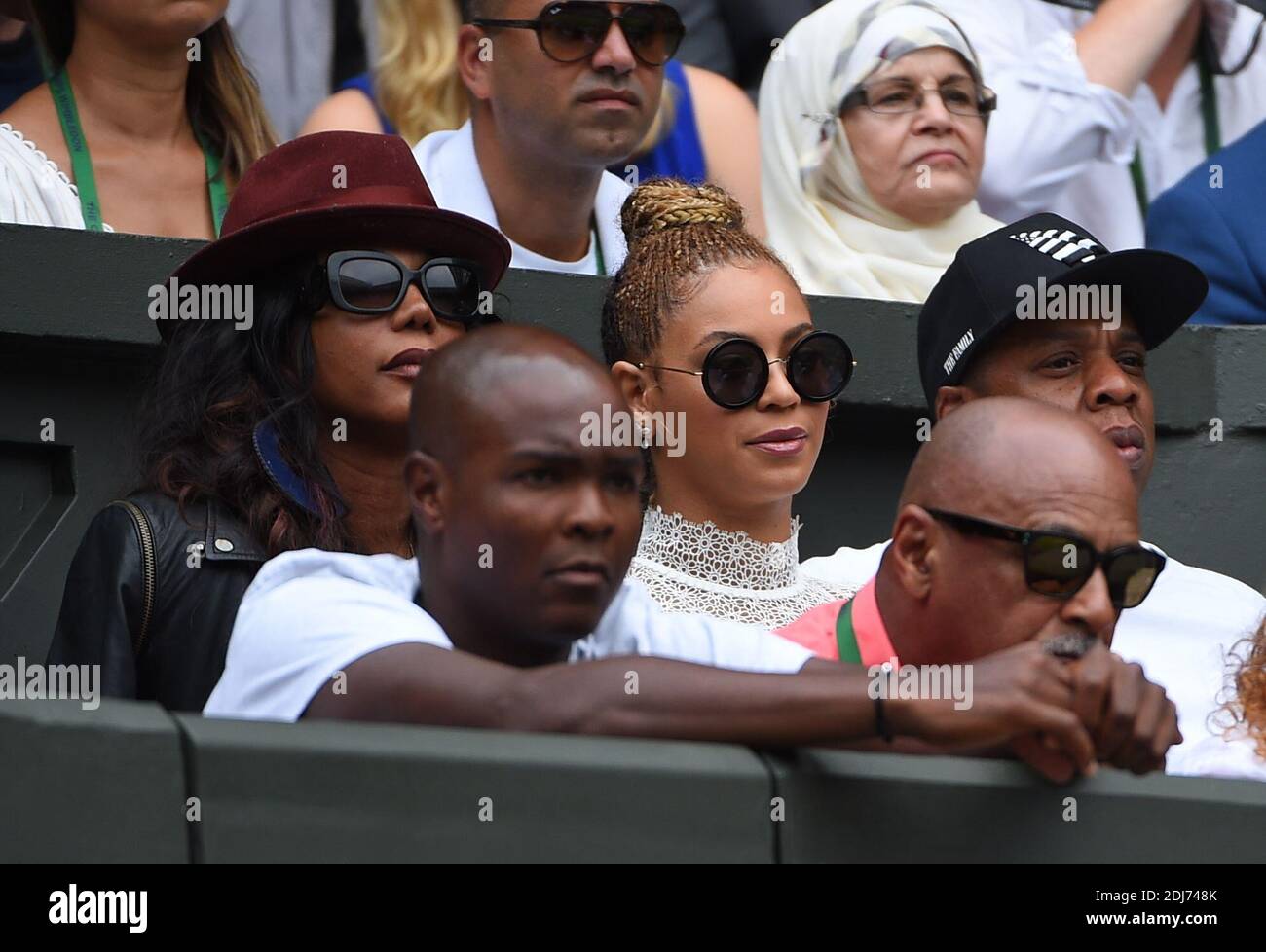 Sängerin Beyonce und Rapper Jay Z in der königlichen Box beim Damenfinale der Wimbledon Tennis Championships zwischen Serena Williams und Angelique Kerber am 09. Juli 2016 in Wimbledon am 09. Juli 2016 in London, Großbritannien. Foto von ABACAPRESS.COM Stockfoto