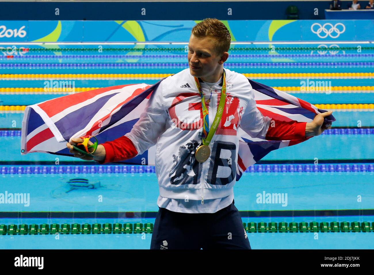 Podium 100 m Breaststroke Men : der britische Adam Peaty Goldmedaillengewinner, bei der Schwimmveranstaltung im Olympischen Schwimmbad, Rio, Brasilien am 7. August 2016. Foto von Henri Szwarc/ABACAPRESS.COM Stockfoto