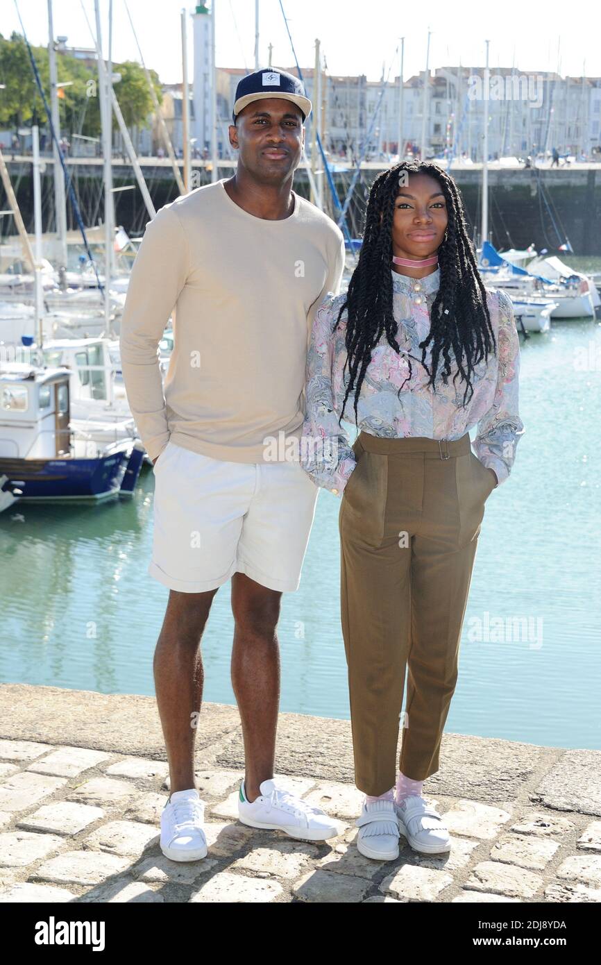 Kirwa Kadiff et Michaela Coel assistent au photocall du Film 'Chewing-Gum' Lords du Festival de la Fiction TV 2016 de La Rochelle, a la Rochelle, France le 15 Septembre 2016. Foto von Aurore Marechal/ABACAPRESS.COM Stockfoto