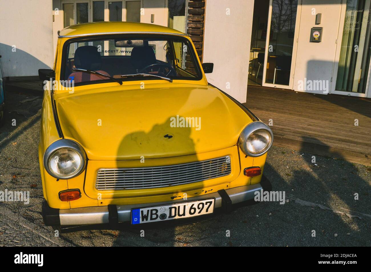 05.11.2011. Berlin. Deutschland. Altes berühmtes Auto in der Demokratischen Republik: trabant. Stockfoto