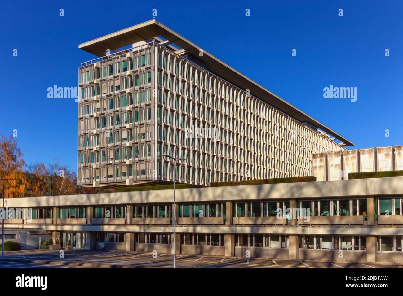 Genf, Schweiz - 07. Dezember 2020: Weltgesundheitsorganisation, WHO - OMS, Hauptsitz Stockfoto