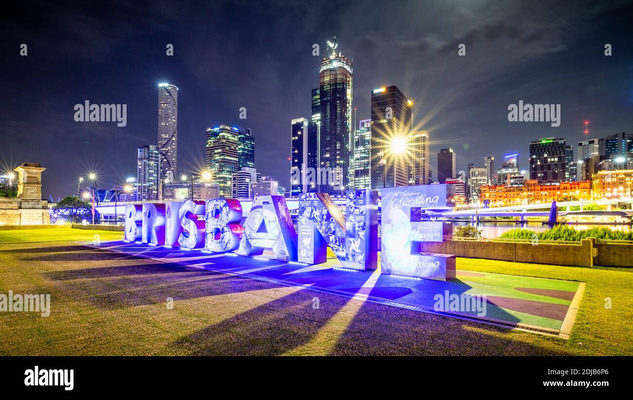 Sydney Hafen mit Hafenbrücke und Oper Stockfoto