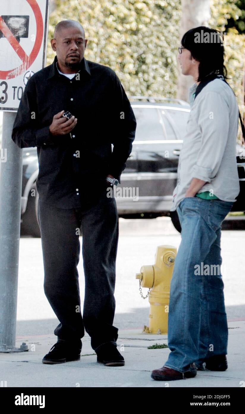 Exklusiv!! Schauspieler Forest Whitaker fragt nach dem Weg in Los Angeles, ca. 03/16/06 Stockfoto