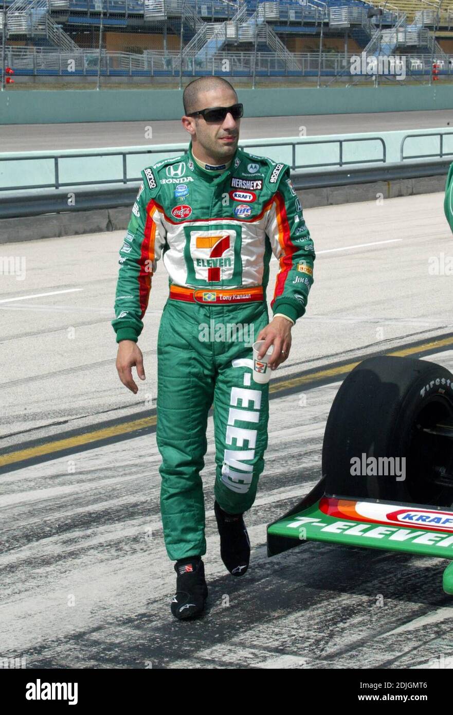 Tony Kanaan am Toyota Indy 300 Wochenende im Homestead Miami Speedway. Qualifikation Für Die Indy Pro Series. 03/24/06 [[kas]] Stockfoto