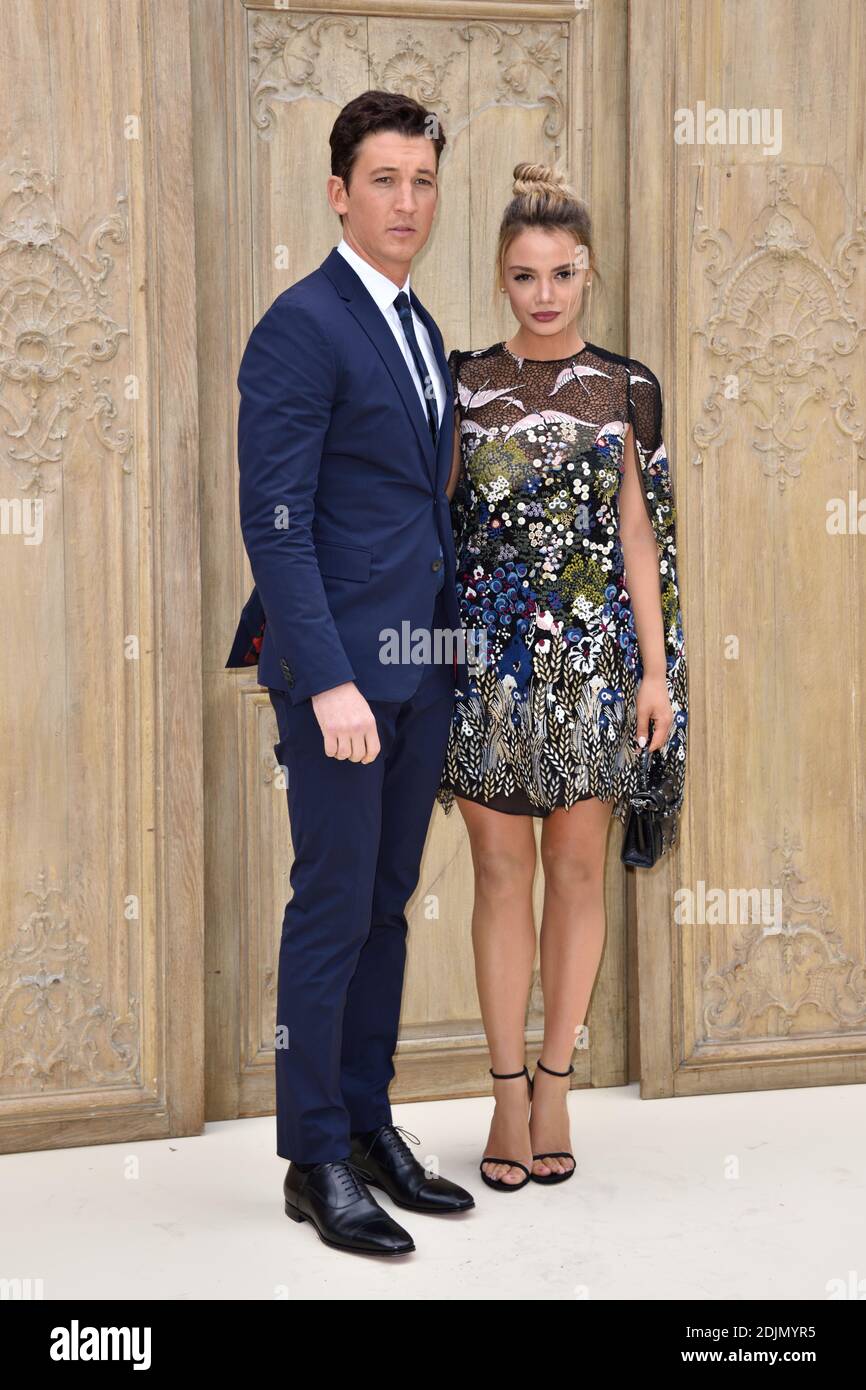 Miles Teller, Keleigh Sperry Teilnahme an der Valentino Show im Rahmen der Paris Fashion Week Ready to Wear Frühjahr/Sommer 2017 am 02. Oktober 2016 in Paris, Frankreich. Foto von Alban Wyters/ABACAPRESS.COM Stockfoto