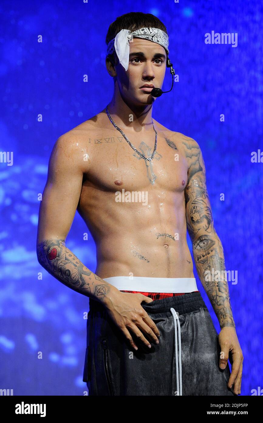 Justin Biebers neue Wachsfigur im "Wet Look" wird am 9. Oktober 2016 bei Madame Tussauds in London, England, enthüllt. Foto von Aurore Marechal/ABACAPRESS.COM Stockfoto