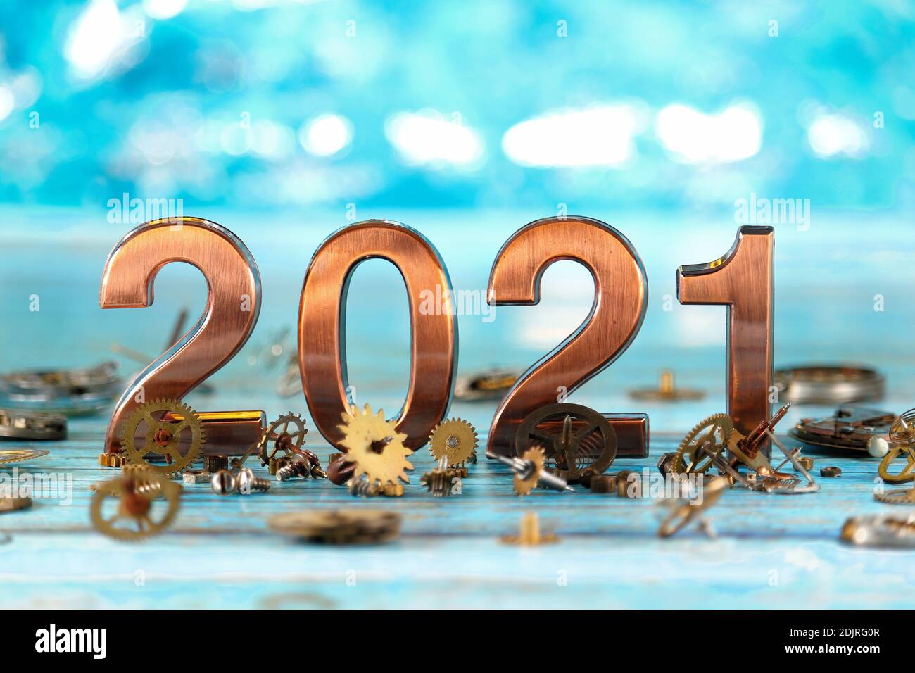 Frohes neues Jahr. Die Zahl 2021 auf blauem Hintergrund. Stockfoto