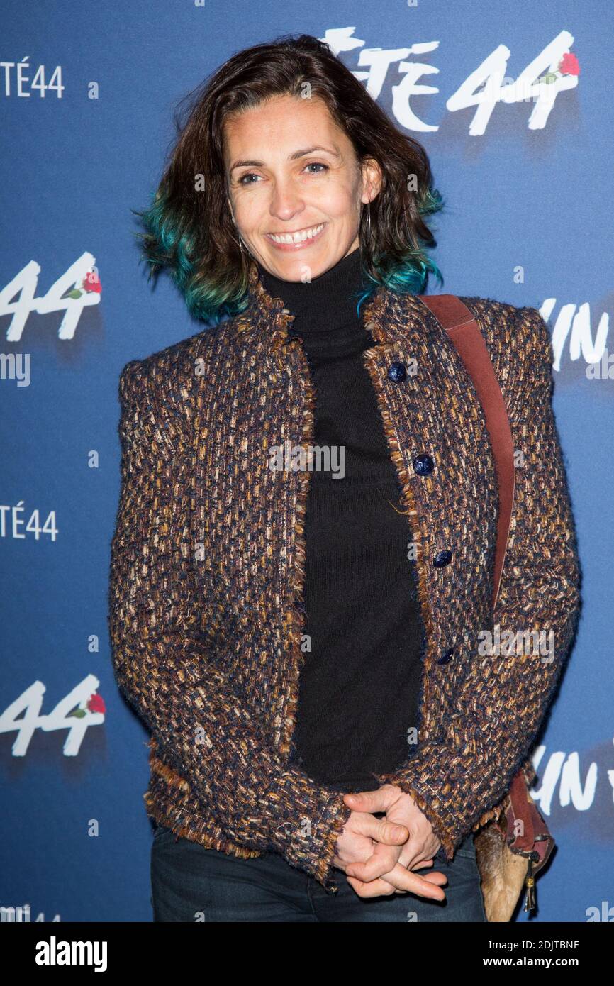 Adeline Blondieau arrive au photocall du spectacle Musical UN Ete 44 au Comedia a Paris, France le 9 novembre 2016. Foto von Nasser Berzane/ABACAPRESS.COM Stockfoto