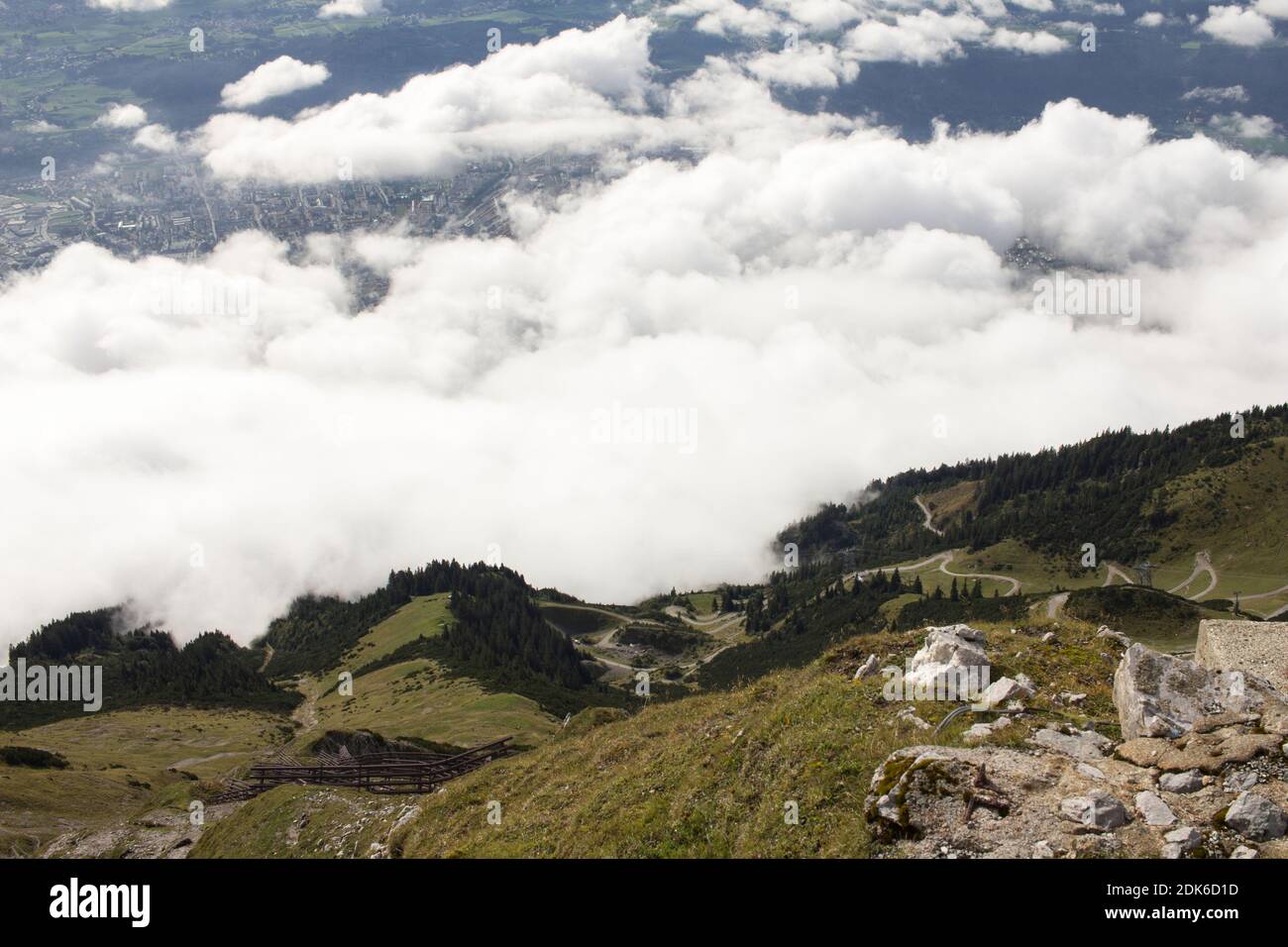 Perspektiven auf die Nordkette über Innsbruck Stockfoto