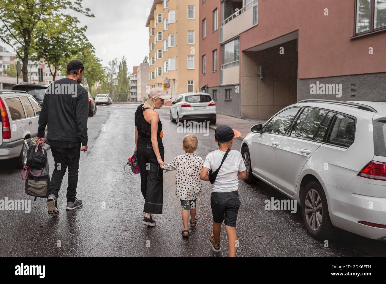 Familie mit zwei Söhnen Stockfoto
