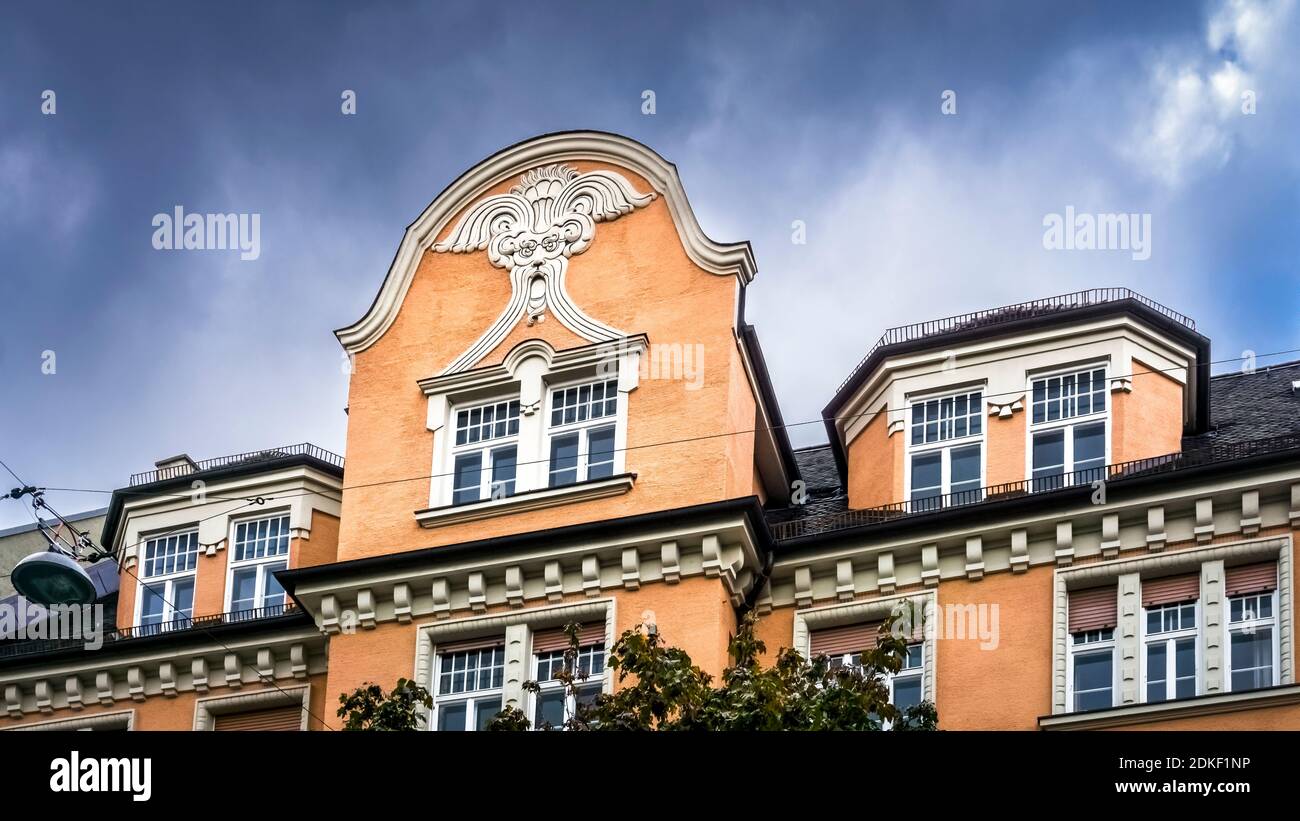 Jugendstilfassade in Schwabing in München Stockfoto