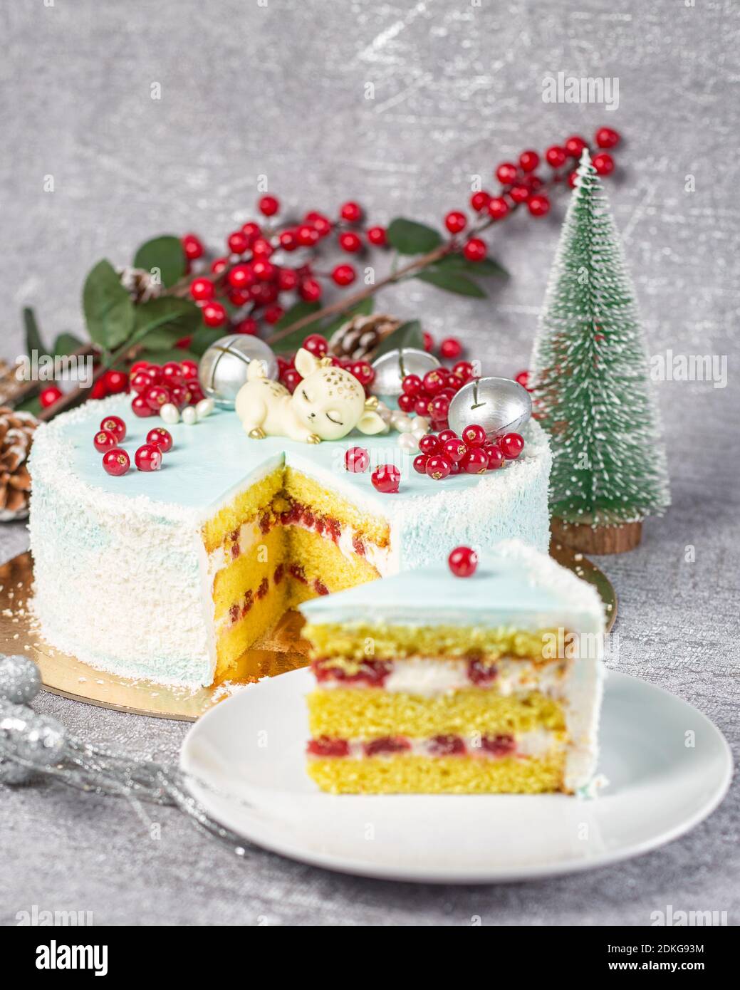 Culpitt Weihnachtskuchen-Set Mit Springenden Hirschen & Kuchenbrett – 8-teilig, 25.4 Cm, Lebensmittelecht