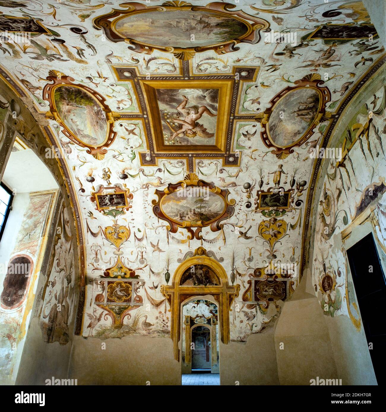 Italienische Renaissance Torrechiara Castle. Cesare Baglione 1550 - 1615. Titel des Werkes. Groteske Freskenraum Saal der Landschaften. Anfang des 17. Jahrhunderts. Stockfoto