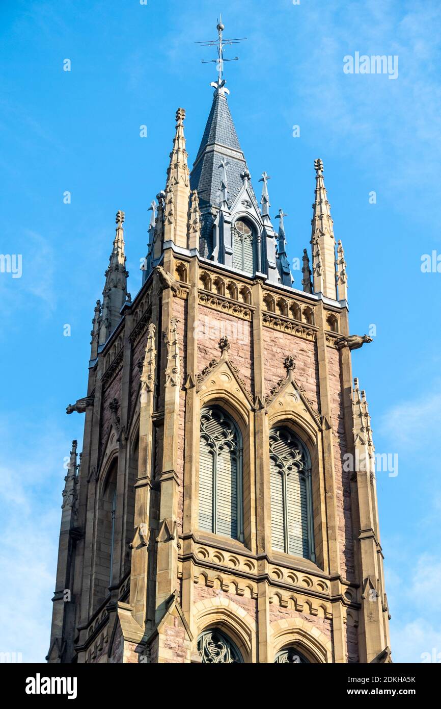 Alte Architektur eines Kirchturms, Montreal, Kanada Stockfoto