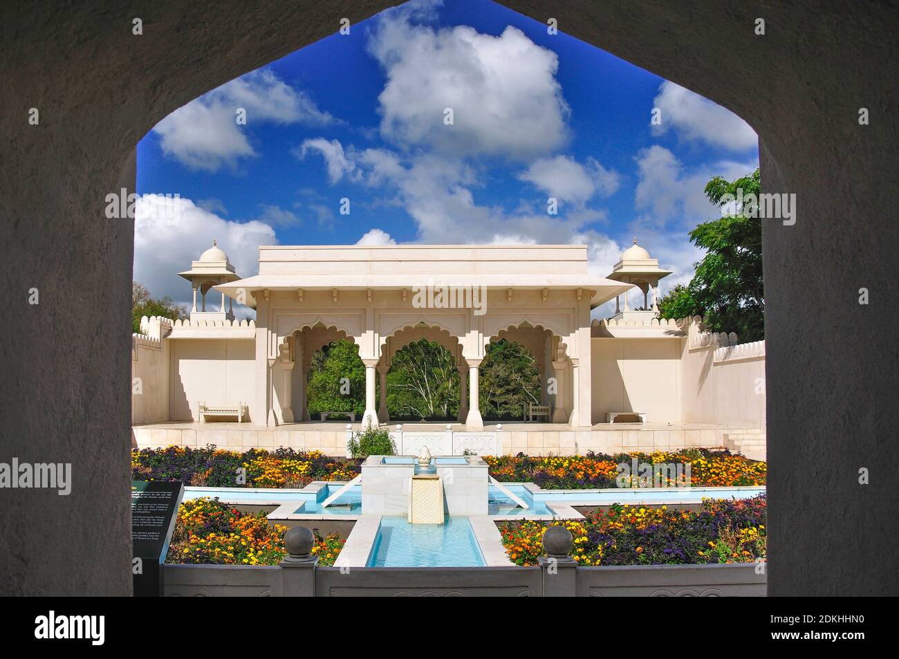 Garten-Pavillon, indische Char Bagh Garten, Hamilton Gardens, Hamilton, Waikato Region, Nordinsel, Neuseeland Stockfoto