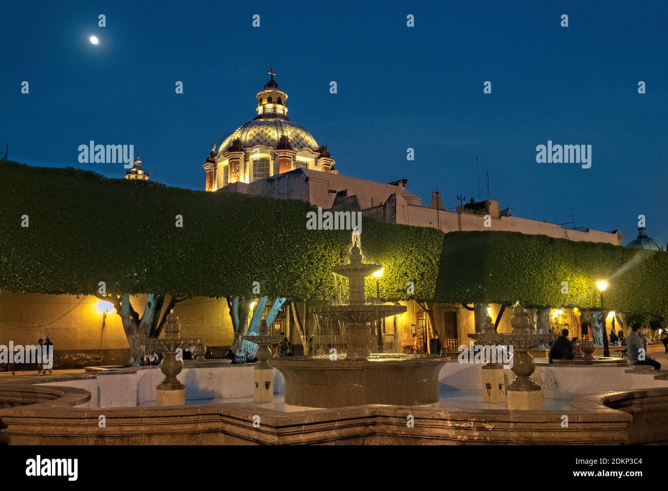 Templo de San Francisco bei Vollmond, Santiago de Queretaro, Queretaro, Mexiko Stockfoto