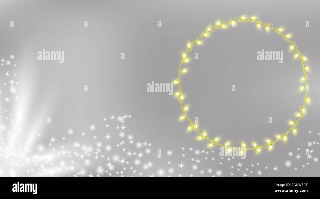 Weihnachtslichter mit Funkeln und hellen Lichtstrahlen. Weihnachtselement für Ihr Design. Kranz aus Girlanden. Neujahr und Weihnachten Design. Vektorgrafik Stock Vektor