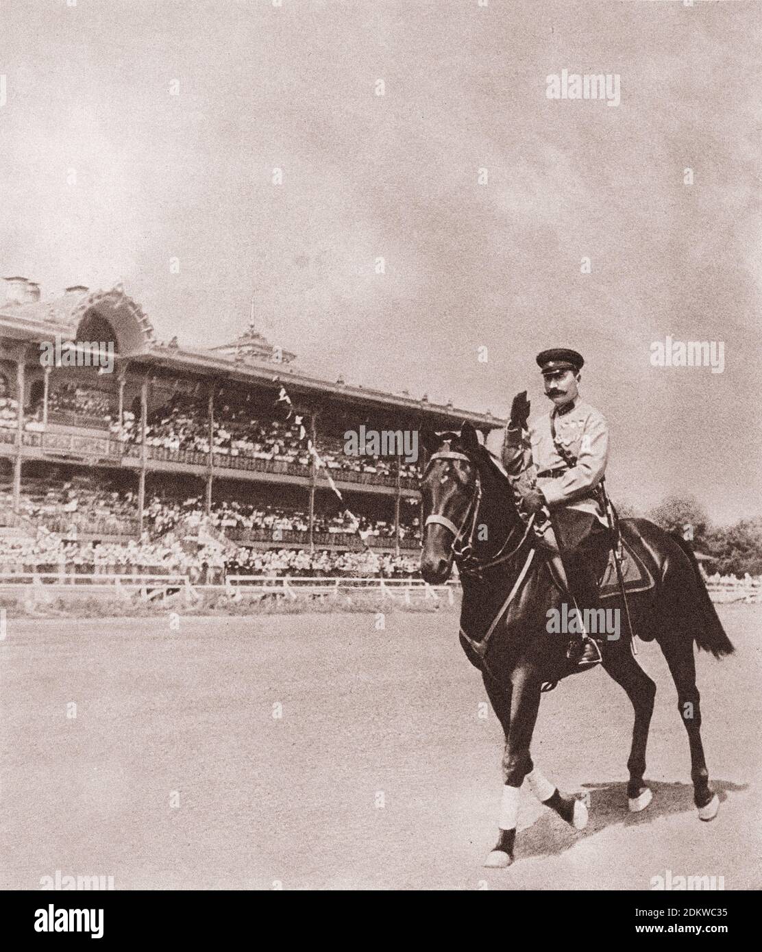 Marschall Budyonny bei den 4. All-Union Equestrian Sportwettbewerben. Moskau, UdSSR. 12.-18. August 1935 Stockfoto