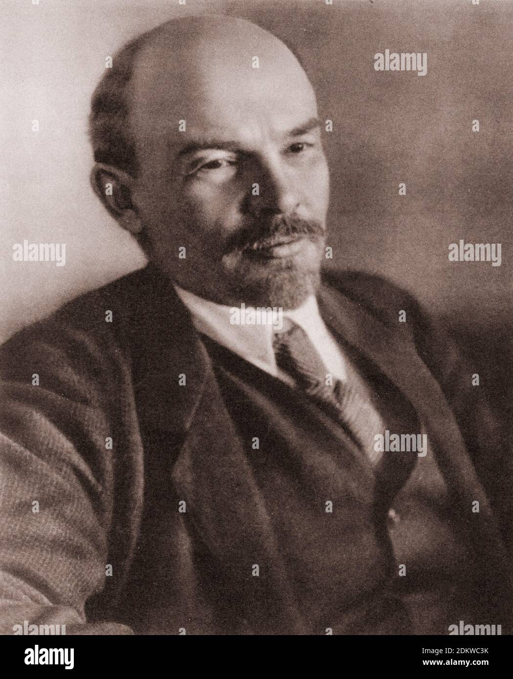 Wladimir Iljitsch Uljanov (1870-1924), besser bekannt unter seinem alias Lenin, war ein russischer Revolutionär, Politiker und politische Theoretiker. Er diente als Stockfoto