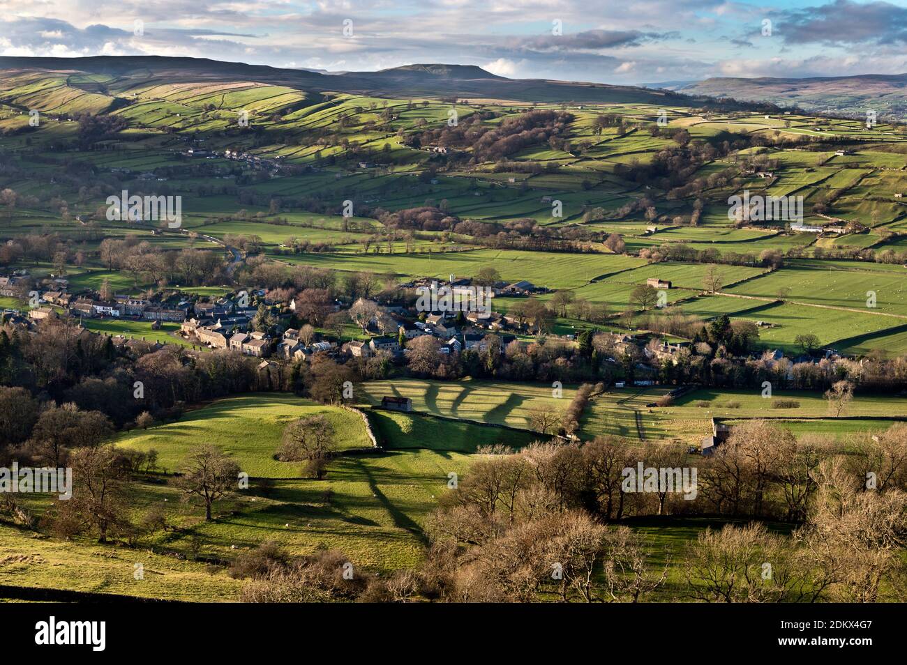 Das Dorf West Burton in Bishopdale, einem Seitental von Wensleydale im Yorkshire Dales National Park, Großbritannien Stockfoto